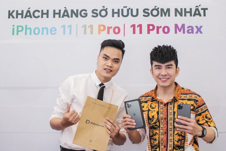 Ca sĩ Đan Trường cũng chọn Di Động Việt để mua sắm điện thoại