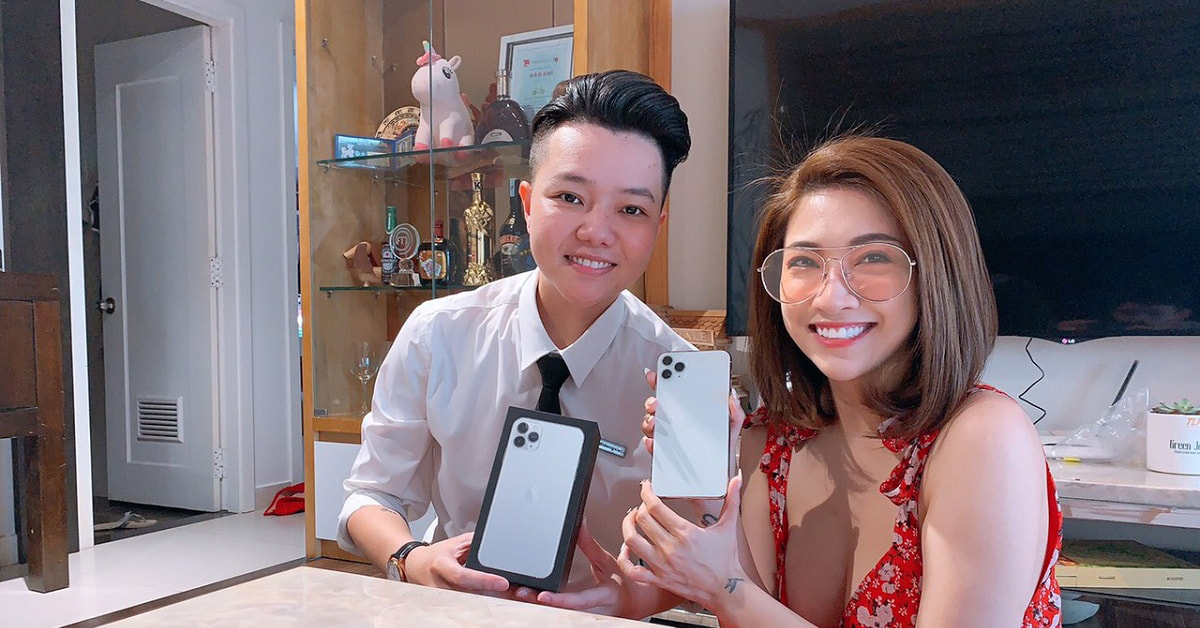 Nữ ca sĩ Pha Lê lựa chọn Di Động Việt Trade – In lên đời iPhone 11 Pro Max