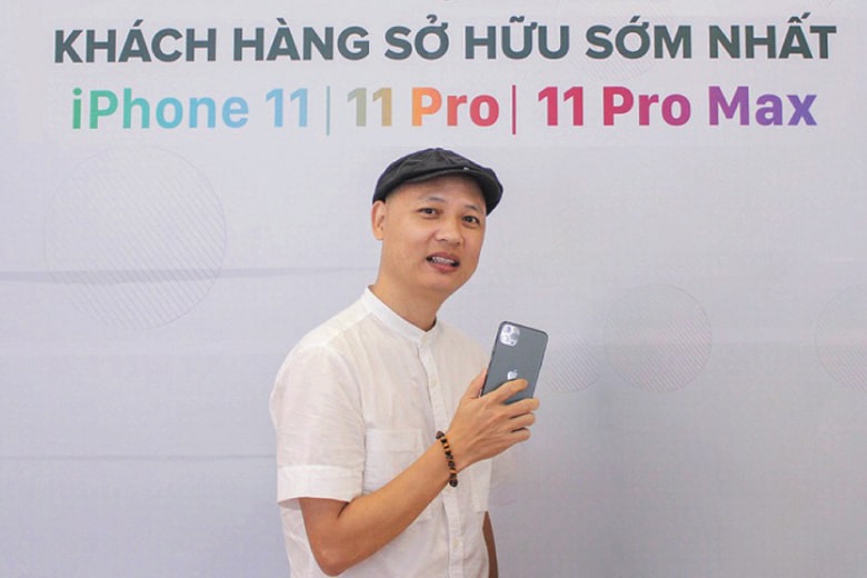 Nhạc Sĩ Nguyễn Hải sở hữu iPhone 11 Pro max