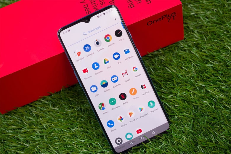 OnePlus 7T ra mắt với ba camera sau, màn hình 90Hz và Snapdragon 855+