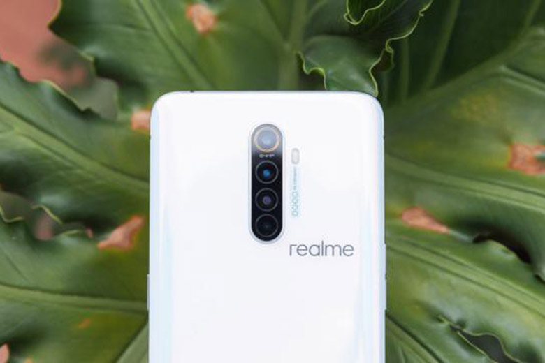 Realme X2 Pro sở hữu hệ thống 4 camera