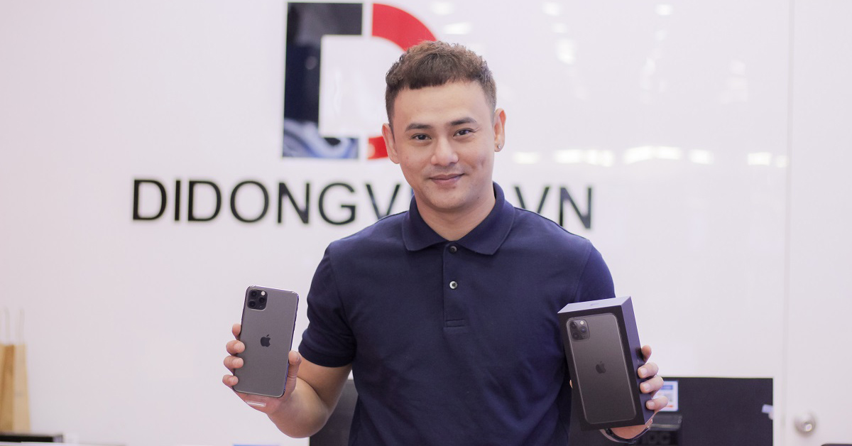 Ca sĩ Ưng Đại Vệ chọn Di Động Việt để Trade-In lên đời iPhone 11 Pro Max