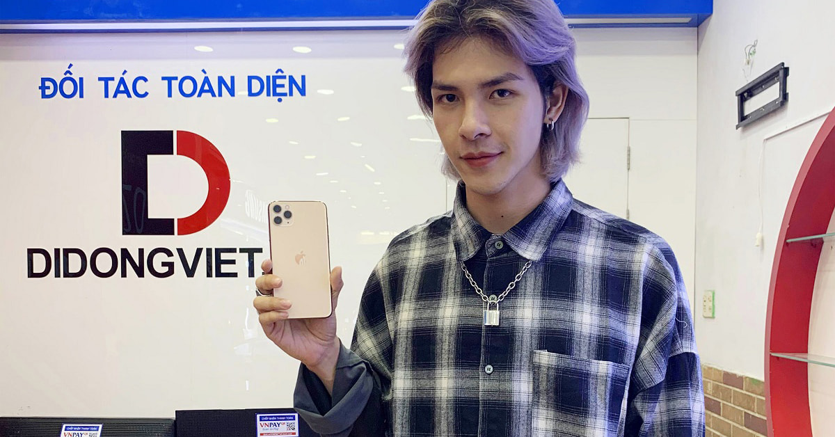 Denis Đặng, nam diễn viên 9X “tậu” iPhone 11 Pro Max tại Di Động Việt