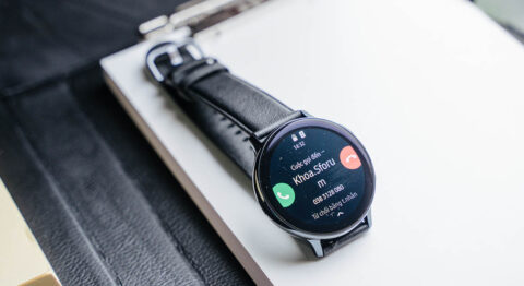 Đánh giá Samsung Galaxy Watch Active 2: Sự trở lại của nhà vô địch Galaxy Watch Active 2