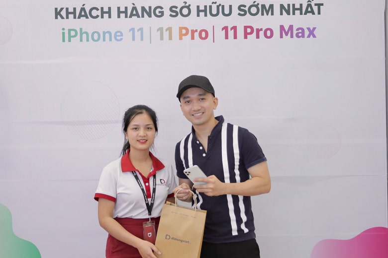 le ngoc lam mua iphone 11 pro max didongviet