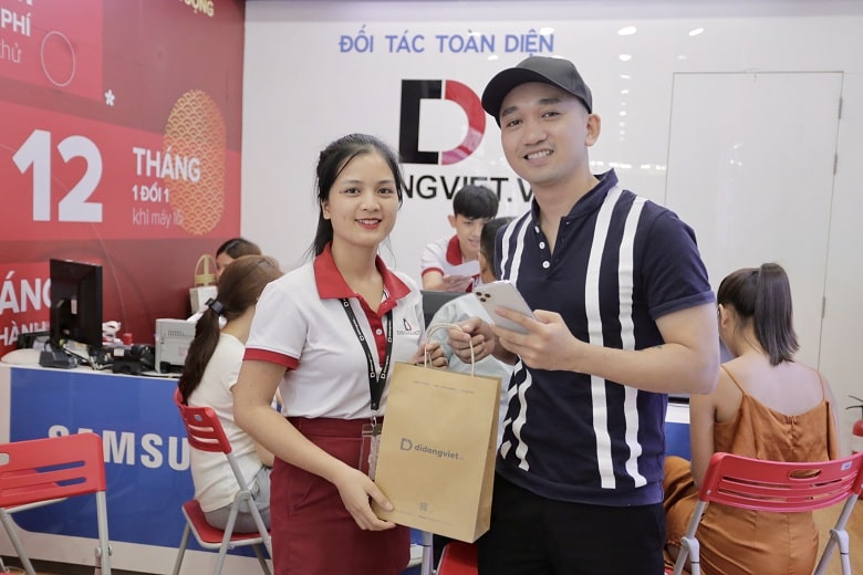 nha thiet ke ngoc lam chon mua iphone 11 pro max didongviet