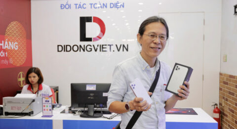 Nhạc sĩ Nguyễn Quang lên đời iPhone 11 Pro Max tại Di Động Việt nhạc sĩ Nguyễn Quang lên đời iPhone 11 Pro Max