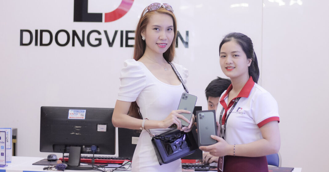 Nhạc sĩ Đỗ Thuỵ Khanh lên đời iPhone 11 Pro Max Di Động Việt