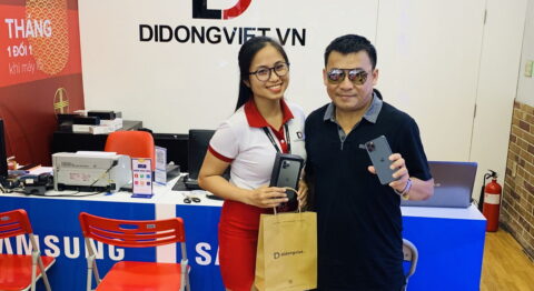 Nhạc sĩ Tuấn Thăng Trade – In lên đời iPhone 11 Pro Max tại Di Động Việt Nhạc sĩ Tuấn Thăng chọn iPhone 11 Pro Max Di Động Việt