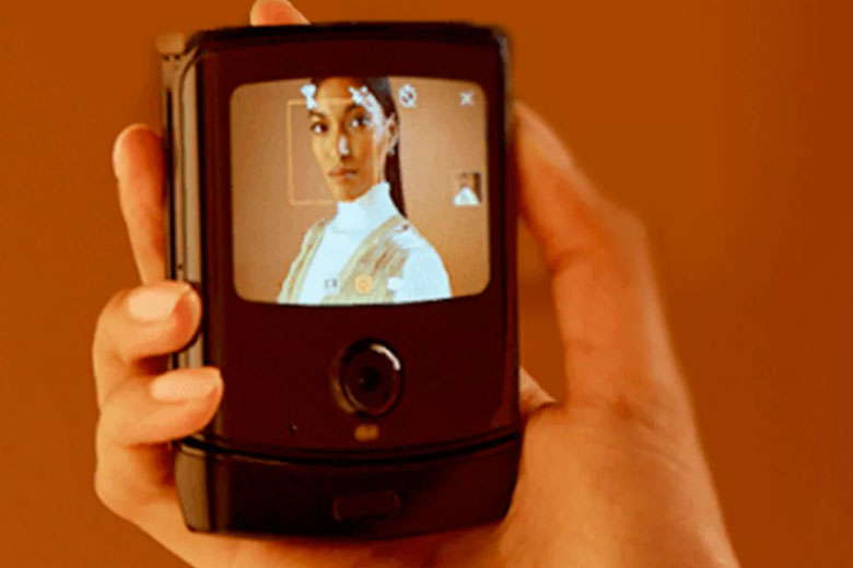 Hình ảnh Motorola Zazr bị rò rỉ cho thấy cái nhìn đầu tiên về thiết kế điện thoại
