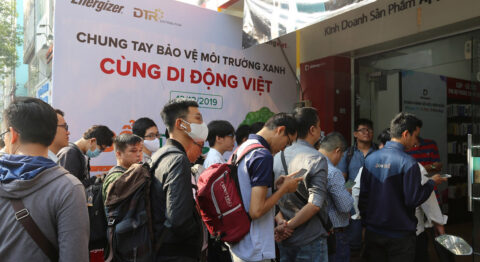 đổi pin dự phòng