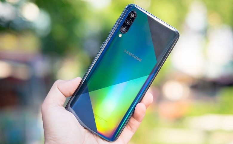 Galaxy A50s cũng đang rất được quan tâm bởi mức giá cạnh tranh