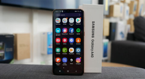 Đánh giá Galaxy A40: Chiếc điện thoại tầm trung không viền bắt mắt galaxy a40