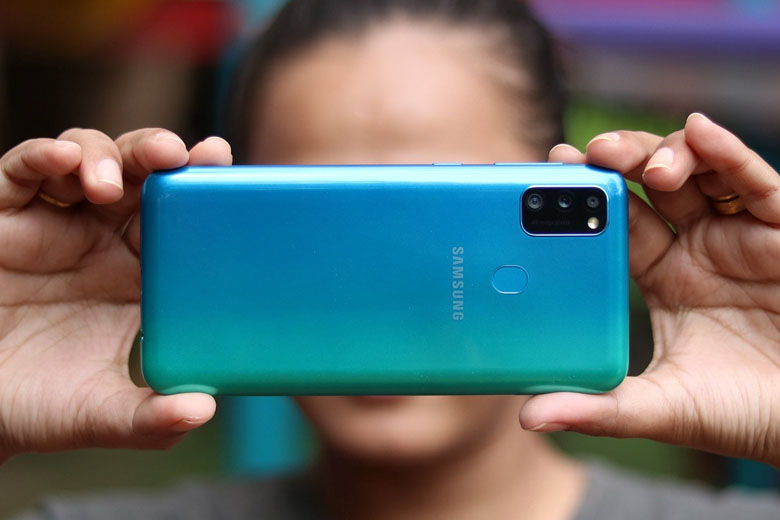 Đánh giá Galaxy M30s: Nhà vô địch đáng giá tiền mới của Samsung