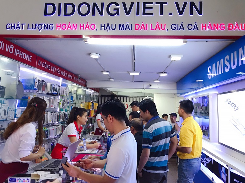 hinh anh khach hang tai didongviet