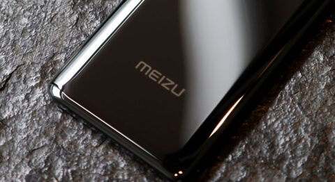 Meizu 17 rò rỉ hình ảnh hé lộ mặt trước, mặt sau của điện thoại và cụm camera quad