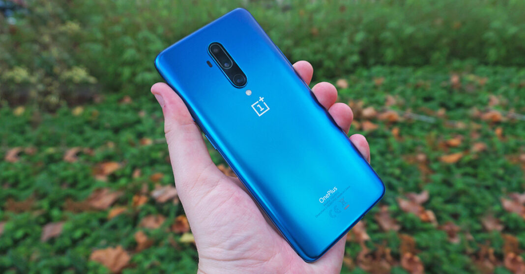 Trên tay OnePlus 8 Pro: Màn 120Hz, chip Snapdragon 865, 4 camera, sạc không dây 30W