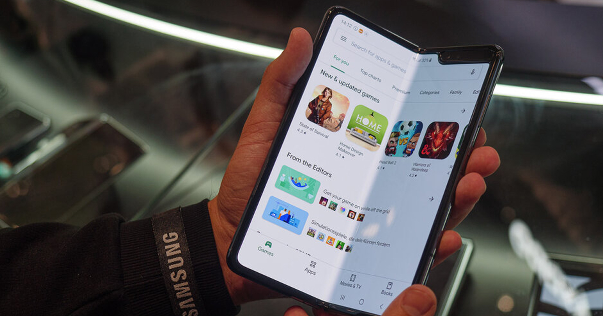 Samsung Galaxy Fold Lite sắp ra mắt với một số hạ cấp, giá chỉ từ 1000 USD?