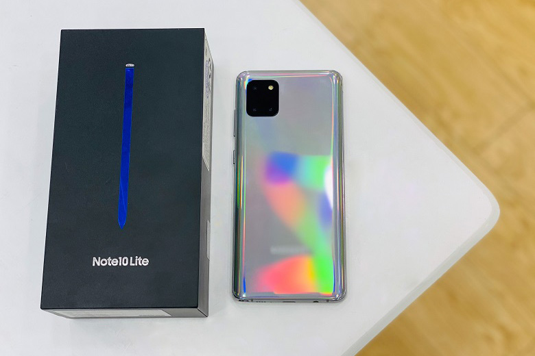 Galaxy Note 10 Lite có thiết kế hiện đại