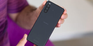 Trên tay Sony Xperia 10 II: Thiết kế đẹp mắt, màn hình OLED, chip Snapdragon 665, 3 camera sau