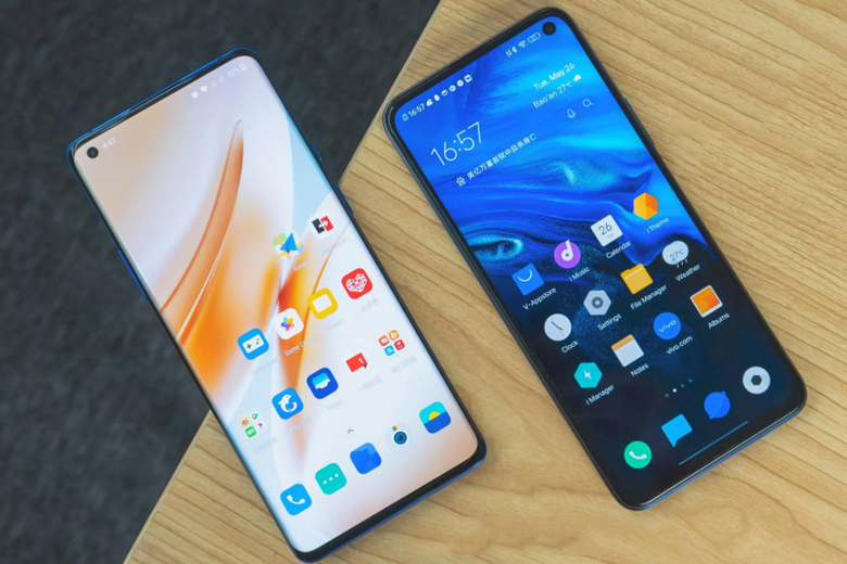 Màn hình OnePlus 8 Pro tốt hơn