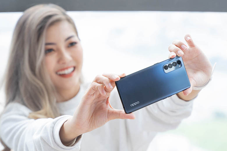 Hệ thống liên quan đến pin Oppo Reno4 Pro là một gói hoàn chỉnh hoàn hảo