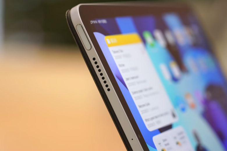Trên tay nhanh iPad Air 4: Thiết kế mới, TouchID tích hợp trong phím nguồn