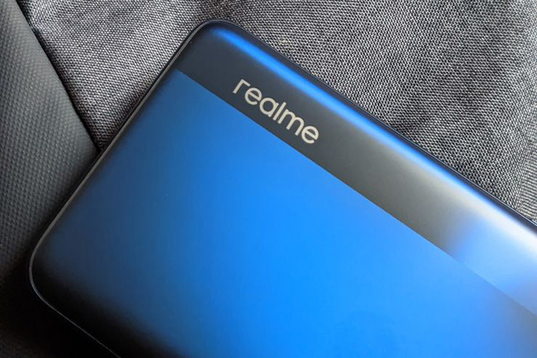 Đánh giá chi tiết Realme 7 Pro: Tiến một bước, nhưng lùi hai bước