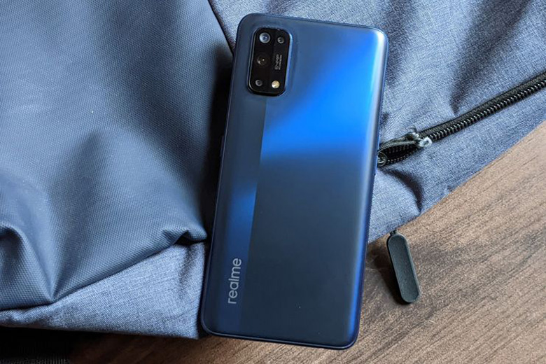 Đánh giá chi tiết Realme 7 Pro: Tiến một bước, nhưng lùi hai bước