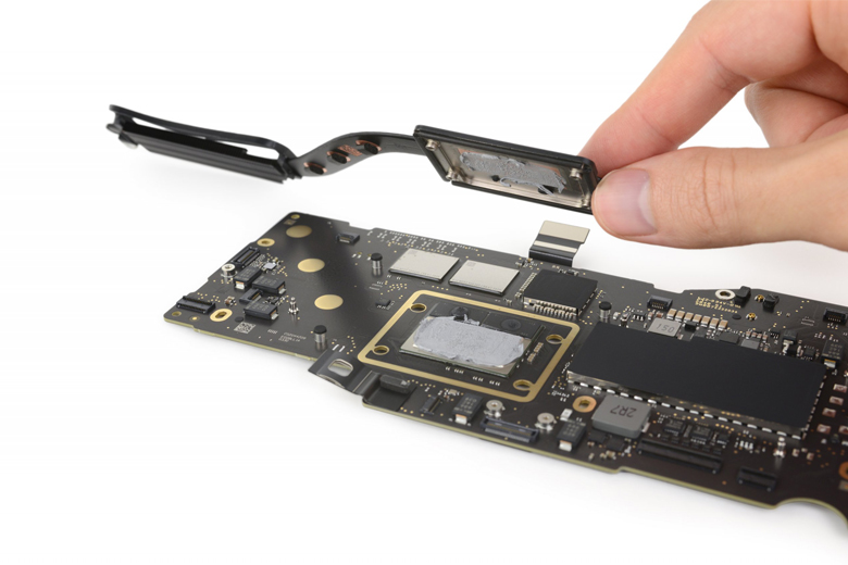 Khám phá bên trong Macbook Pro và Macbook Air sử dụng chip M1 keo