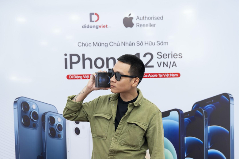 Wowy sở hữu iPhone 12 Pro Max VNA đầu tiên tại Việt Nam