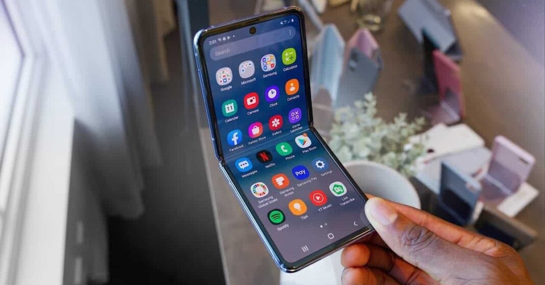 Galaxy Z Flip bắt đầu nhận được One UI 3.0 beta, các thiết bị khác lần lượt cũng được cập nhật