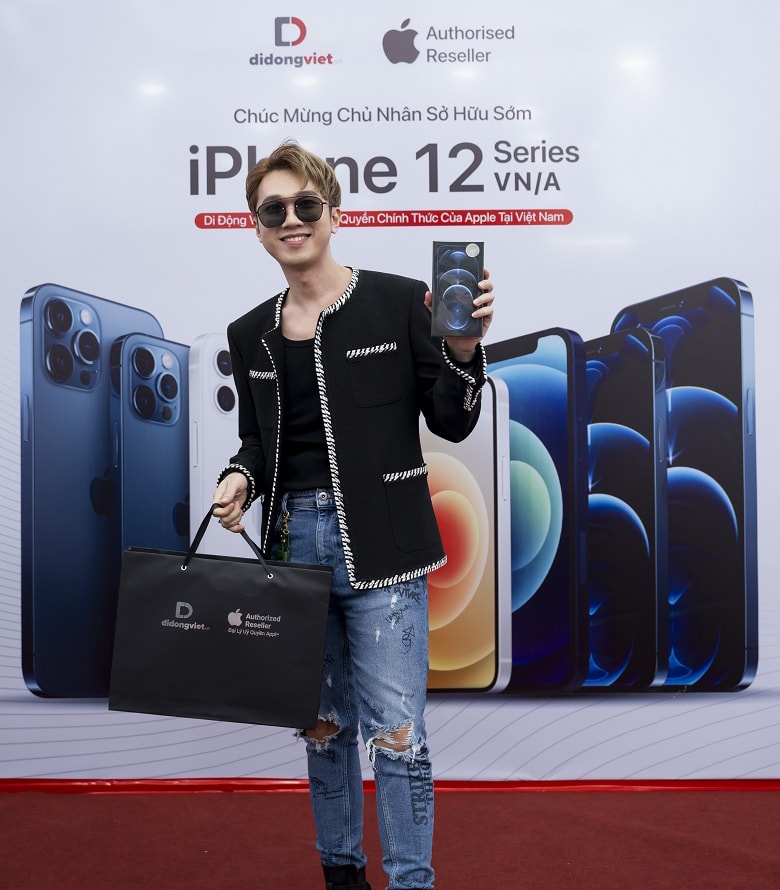 mc minh xu chon mua iphone12promax didongviet