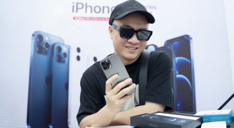 Nhà thiết kế Đỗ Mạnh Cường chọn mua iPhone 12 Pro Max tại Di Động Việt