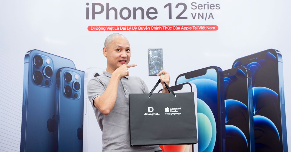 Nhạc sĩ đa tài Nguyễn Hải Phong đã đến trade-in iPhone 12 Pro Max tại Di Động Việt
