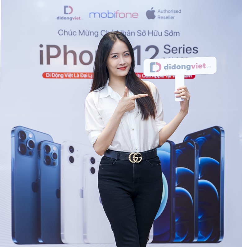 my-nhan-chon-mua-iphone12promax-didongviet