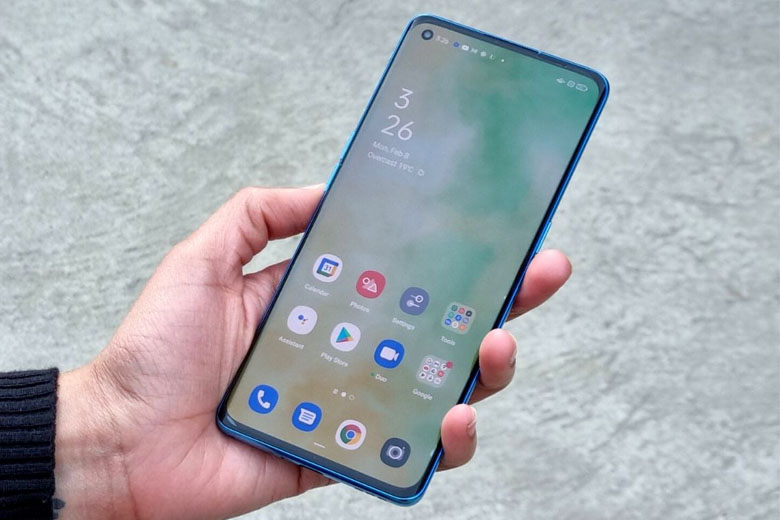 Pin Oppo Reno 5 Pro có sạc nhanh đi kèm