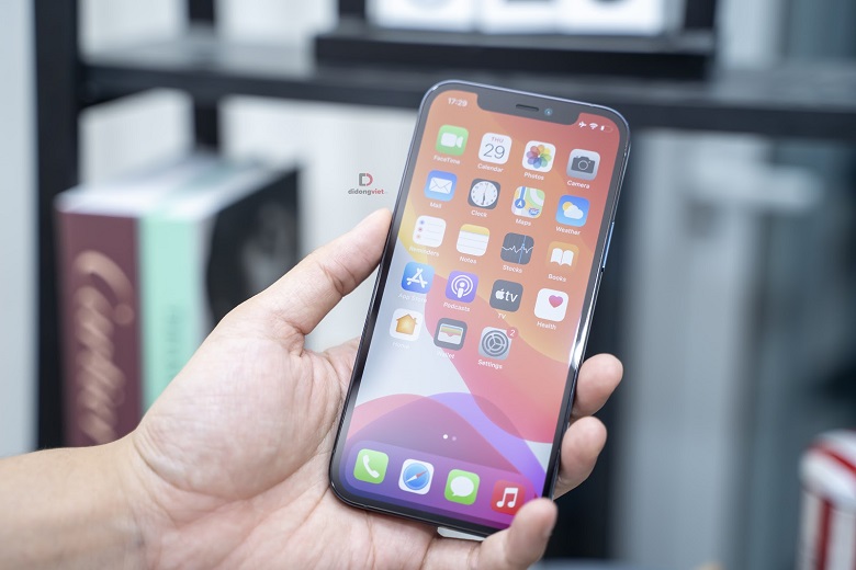 iPhone 12 Pro là một trong những model bán chạy nhất tại Di Động Việt 