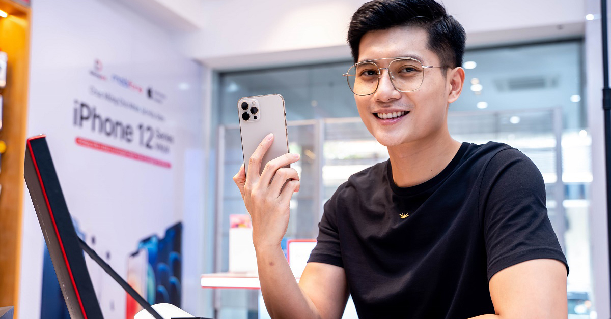 Diễn viên Lâm Bảo Châu lựa chọn sắm iPhone 12 Pro Max tại Di Động Việt