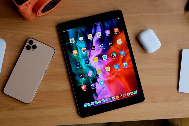 Apple iPad Gen 9 ra mắt