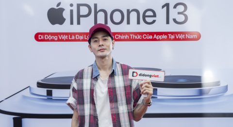 Dương Mạc Anh Quân mua iPhone 13 Pro Max tại Di Động Việt