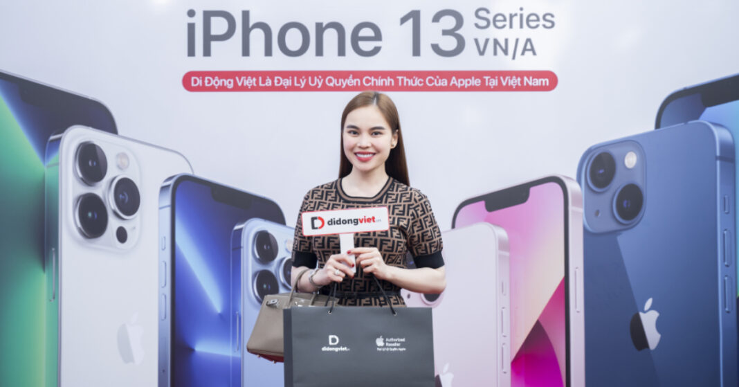 Giang Hồng Ngọc sắm iPhone 13 Pro Max tại Di Động Việt
