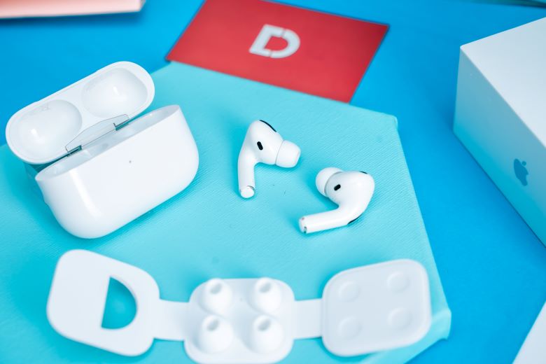 Chi tiết AirPods Pro 2021