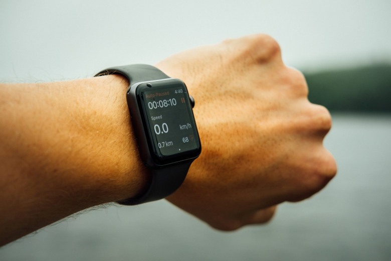 Có nên mua Apple Watch Series 3 vào năm 2021?
