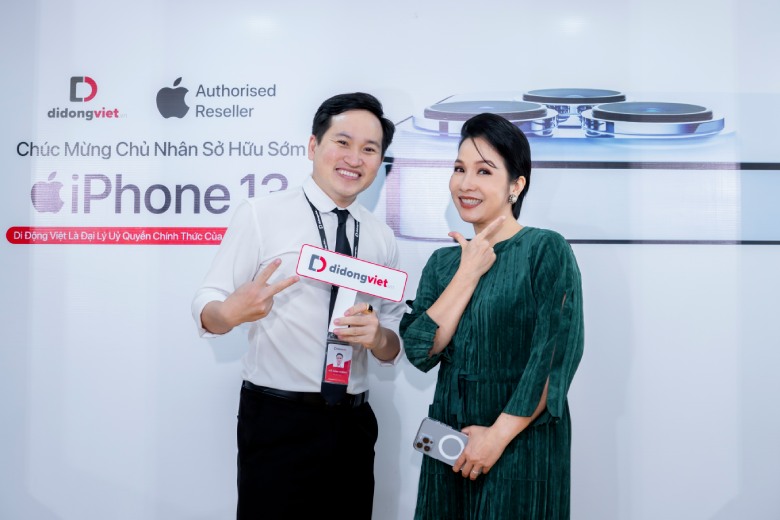 Cảm ơn Diva Mỹ Linh đã tin tưởng Di Động Việt để lên đời iPhone 13 Pro Max
