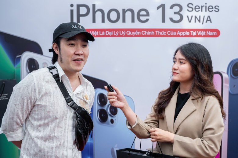 tiktoker Ba Bối sắm iPhone 13 Pro Max tại Di Động Việt