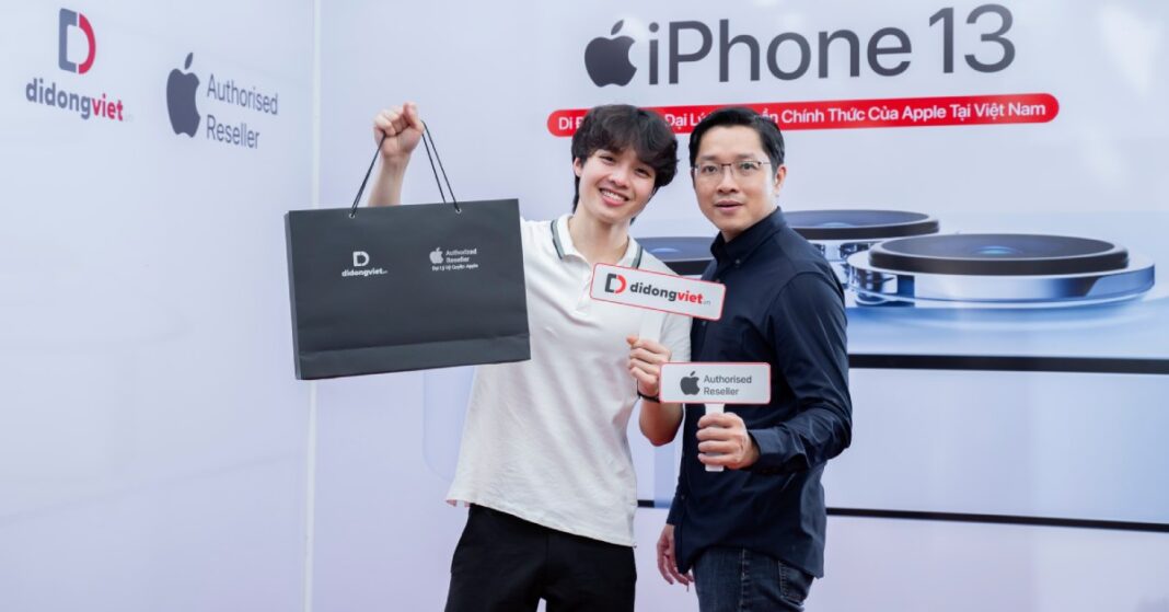 Hot tiktoker Tun Phạm chọn lên đời iPhone 13 Pro Max tại Di Động Việt