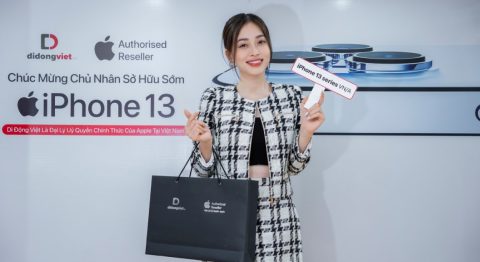 Á hậu Phương Nga cực xinh đẹp bên iPhone 13 Pro Max tại Di Động Việt