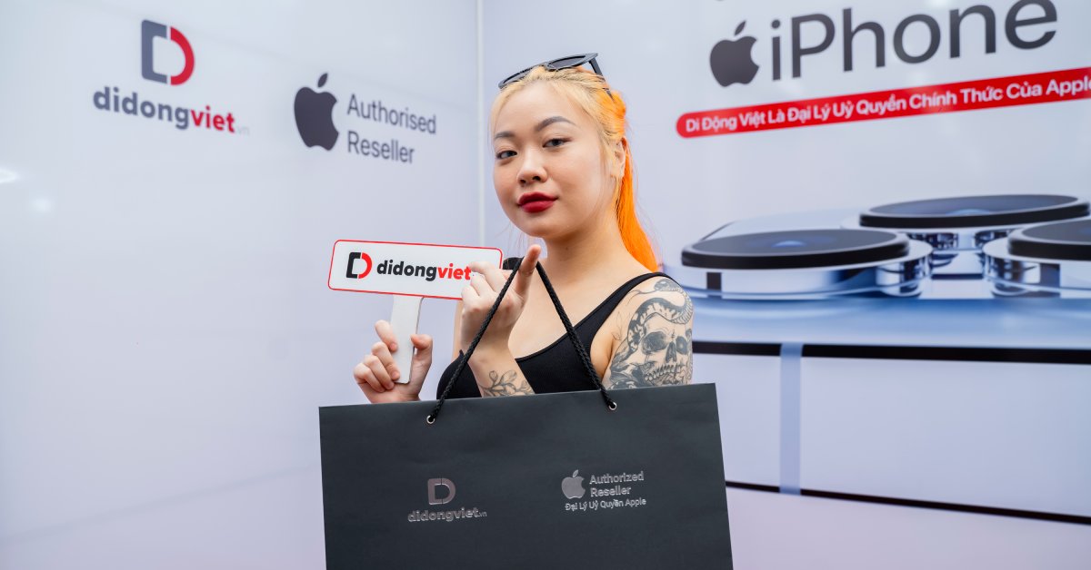 Nữ Rapper “GenZ” Sidie cực cá tính bên iPhone 13 Pro Max tại Di Động Việt