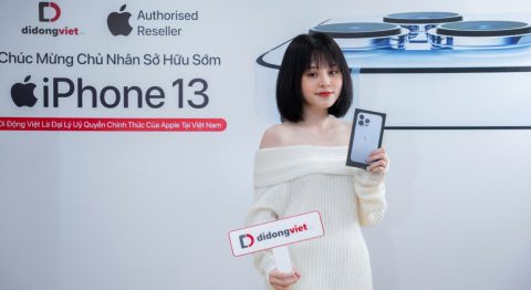 Tiktoker Ngọc Éng lên đời "dế yêu" iPhone 13 Pro Max Xanh Sierra siêu đẹp tại Di Động Việt